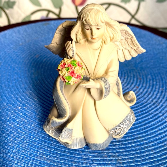 Sarah’s Angels “Nicole”. Numbered issue on bottom. Collector’s Choice - Picture 3 of 8